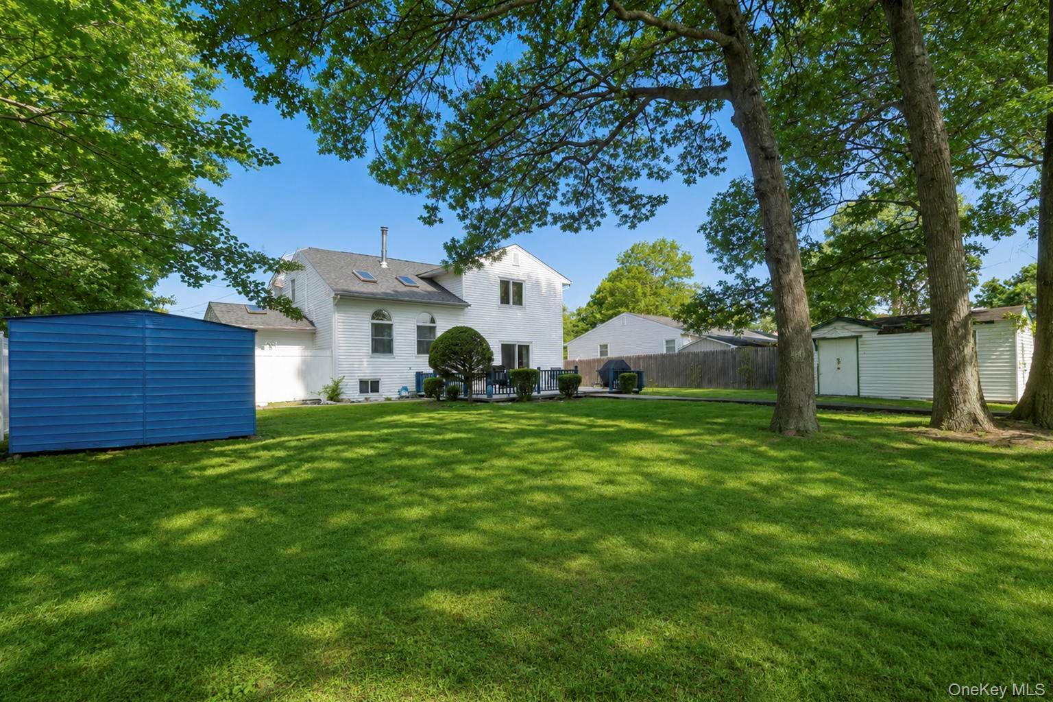 117 Selden Boulevard Property Photo 7