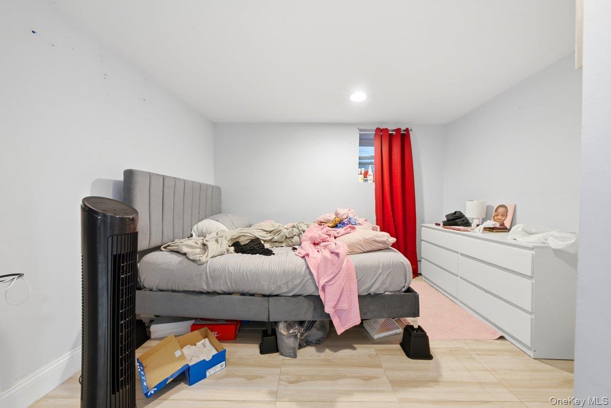 4412 Bronx Boulevard Property Photo 21