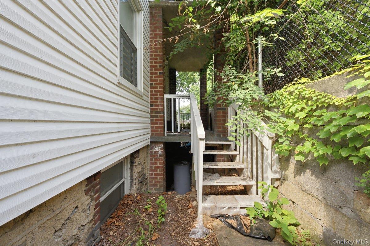 4412 Bronx Boulevard Property Photo 27