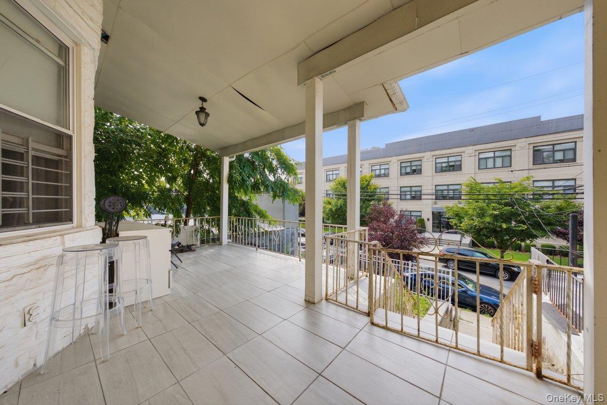 4412 Bronx Boulevard Property Photo 29