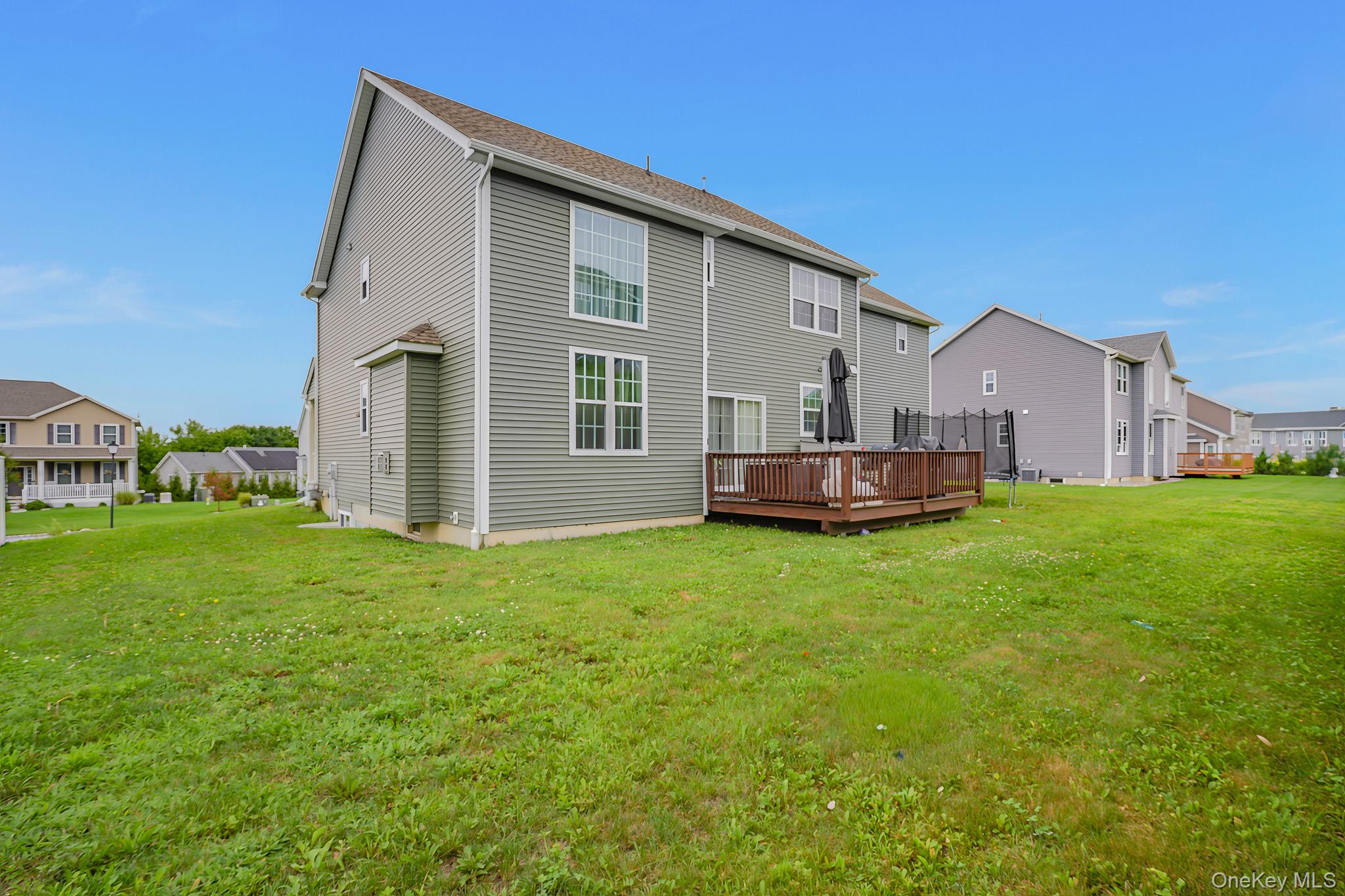 149 Stratford Drive Property Photo 33