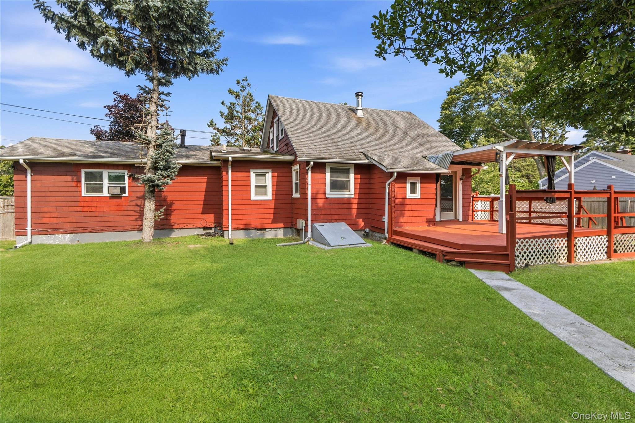 278 Ferndale Boulevard Property Photo 41