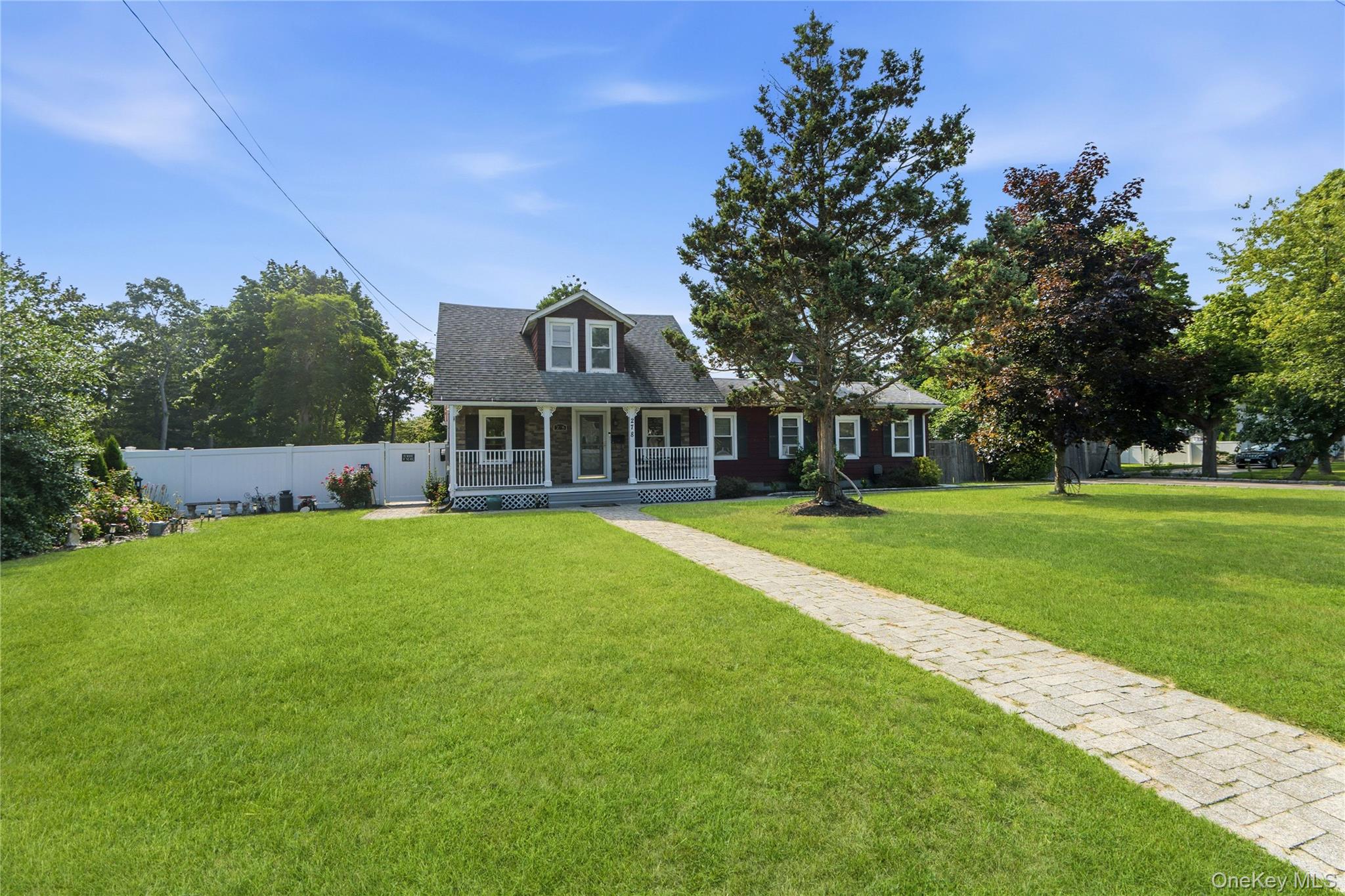 278 Ferndale Boulevard Property Photo 46