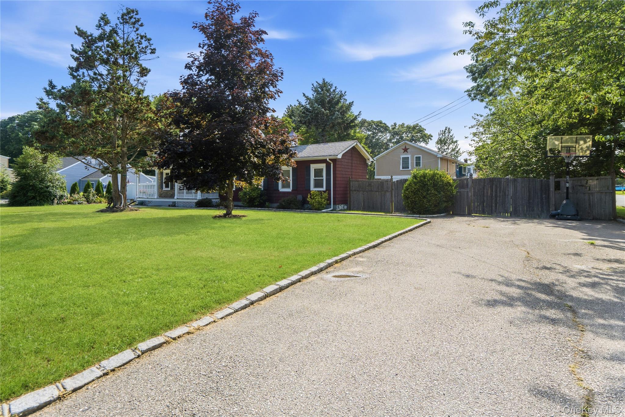 278 Ferndale Boulevard Property Photo 48
