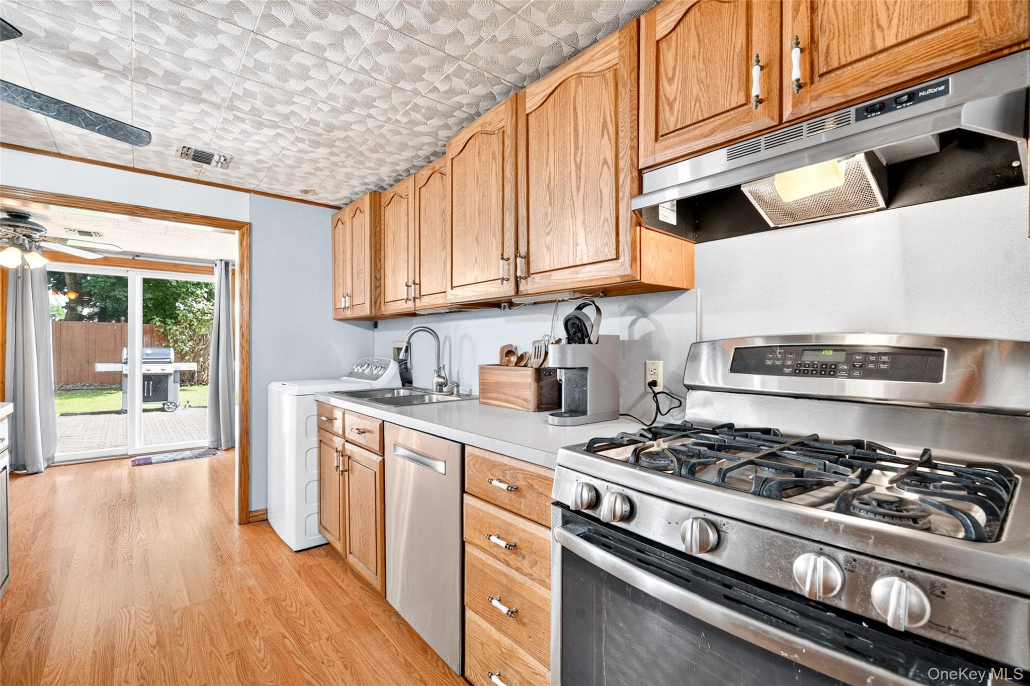 26 Peck Street Property Photo 15