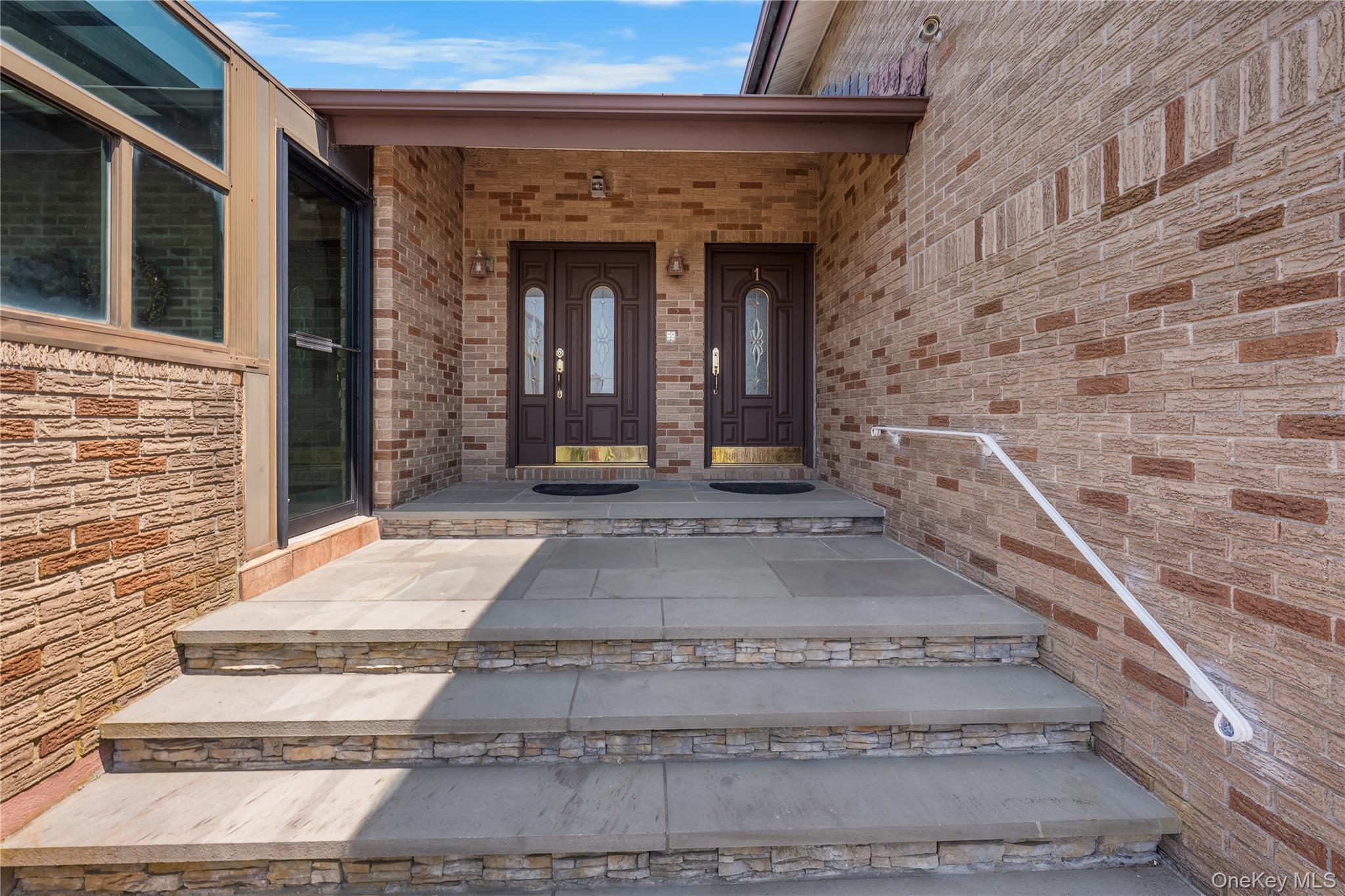 1 Grandview Drive Property Photo 4