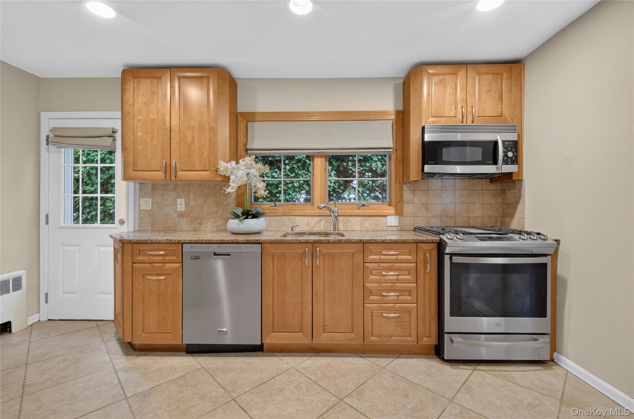 17 Maxwell Road Property Photo 9