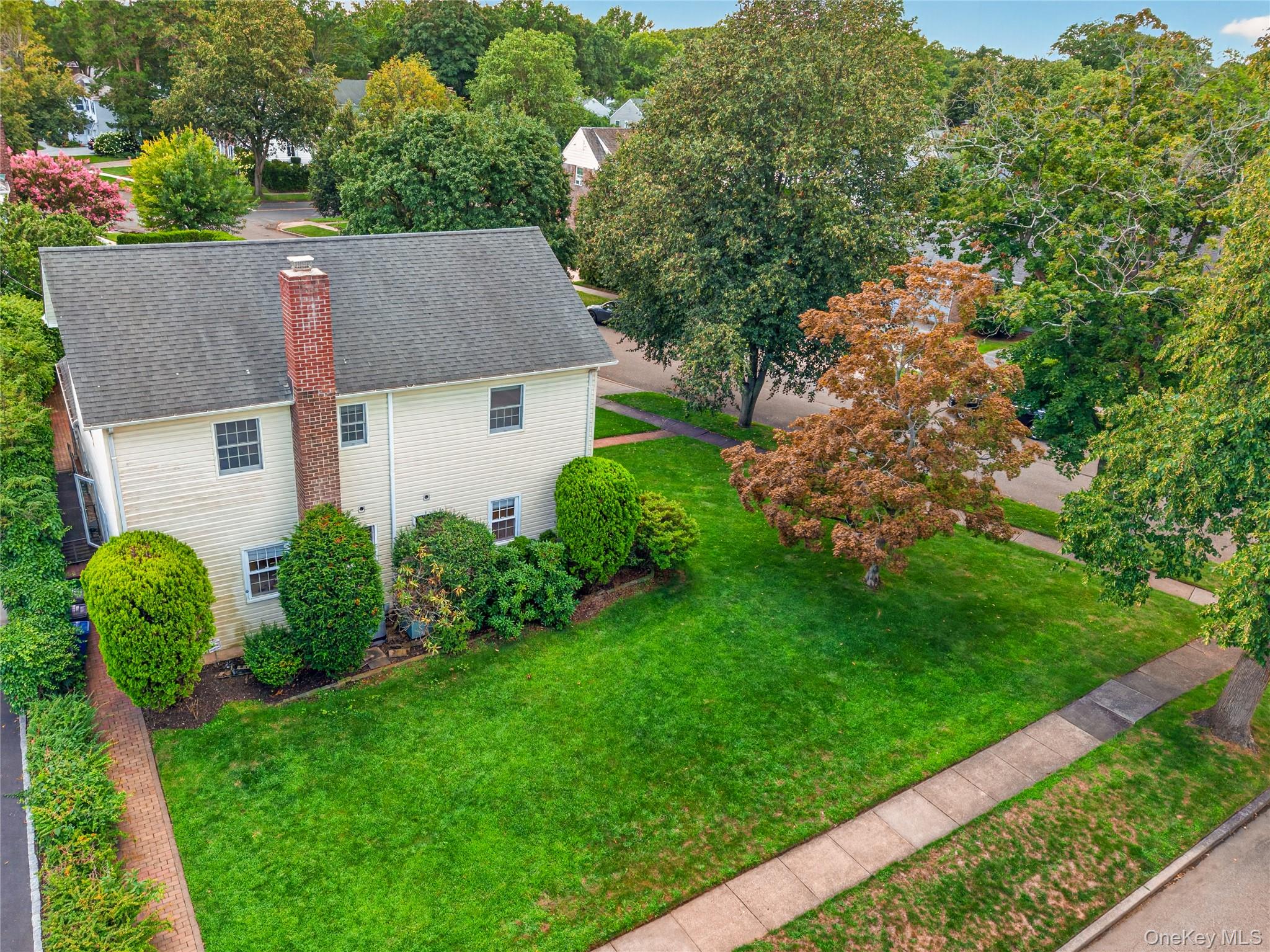 17 Maxwell Road Property Photo 33
