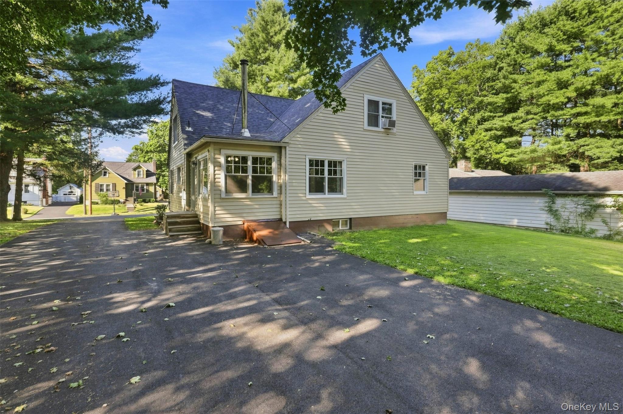 43 Elm Street Property Photo 3