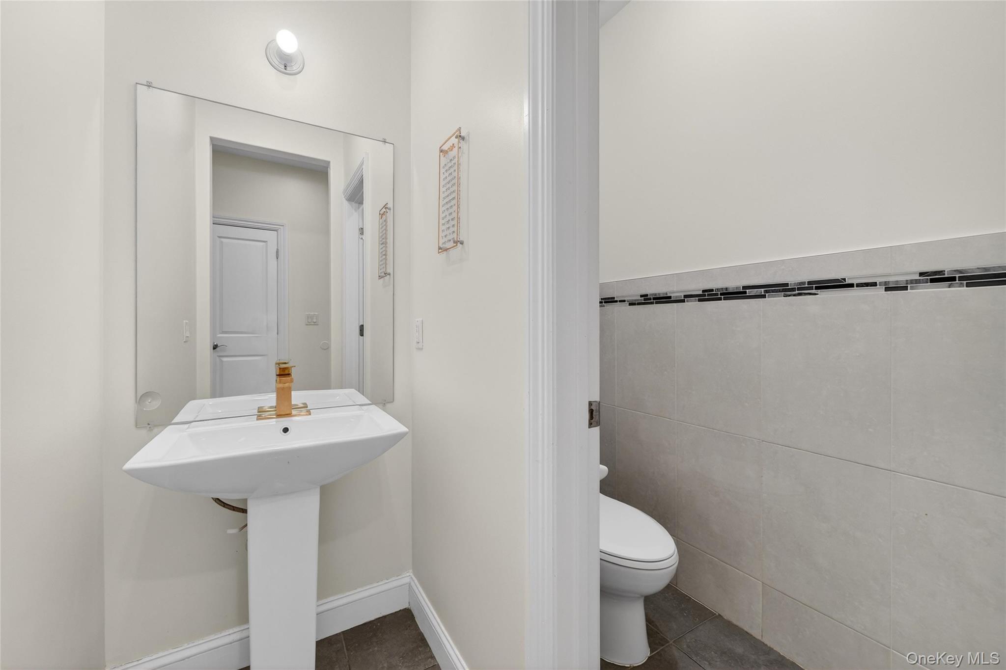 2 Bluefield Drive 103 Property Photo 23