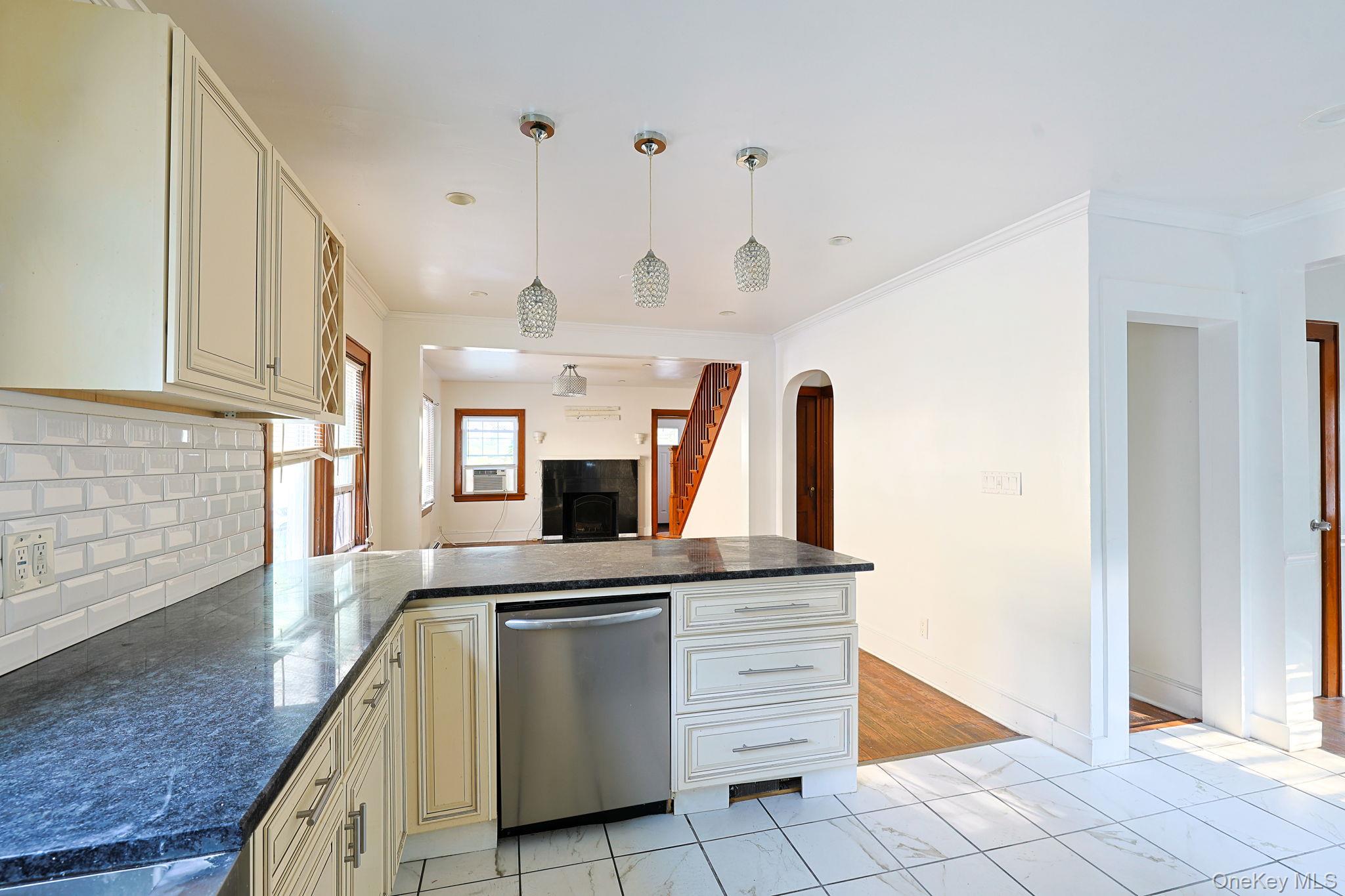 33 Fitchett Street Property Photo 11