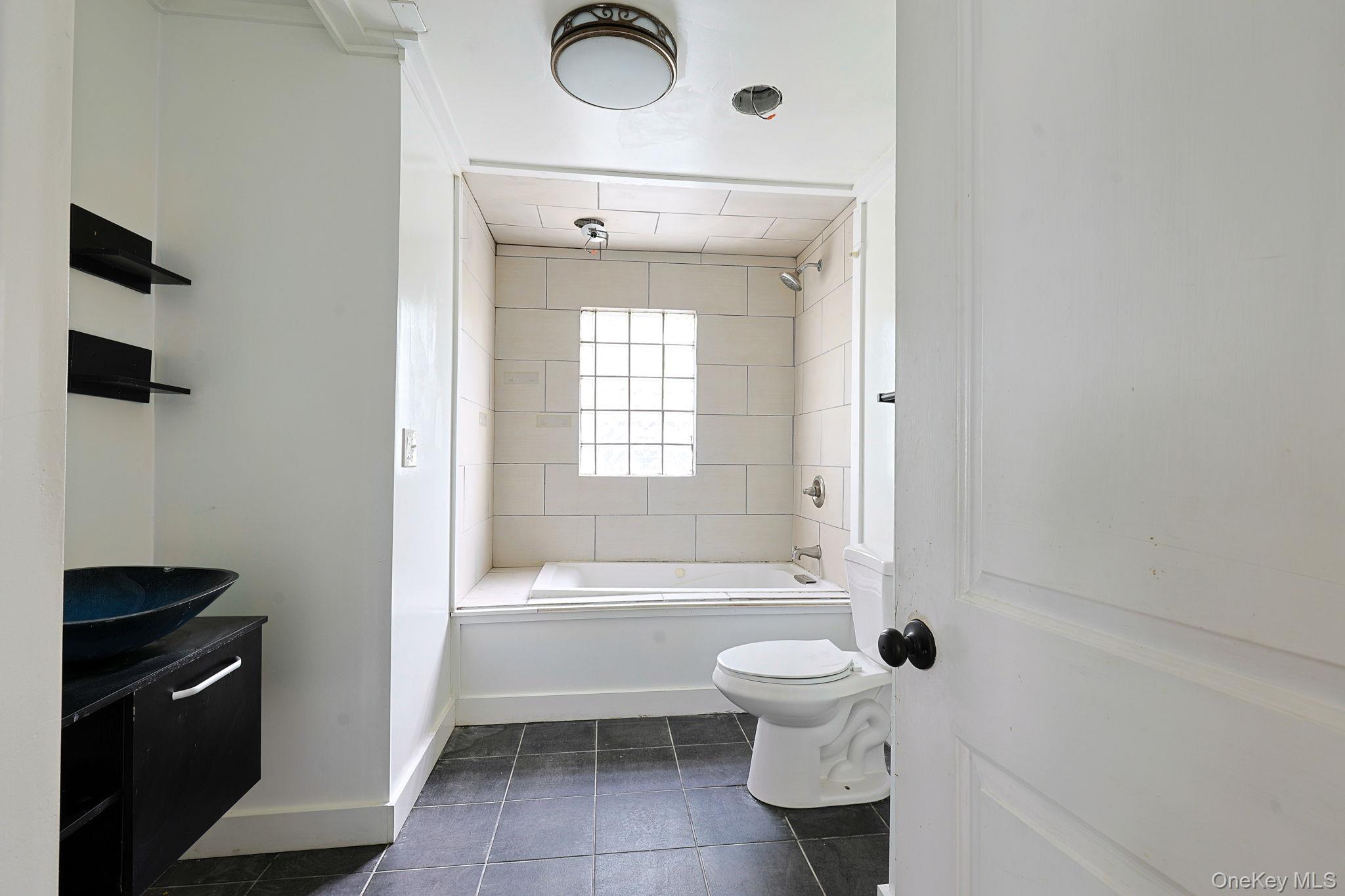 33 Fitchett Street Property Photo 14