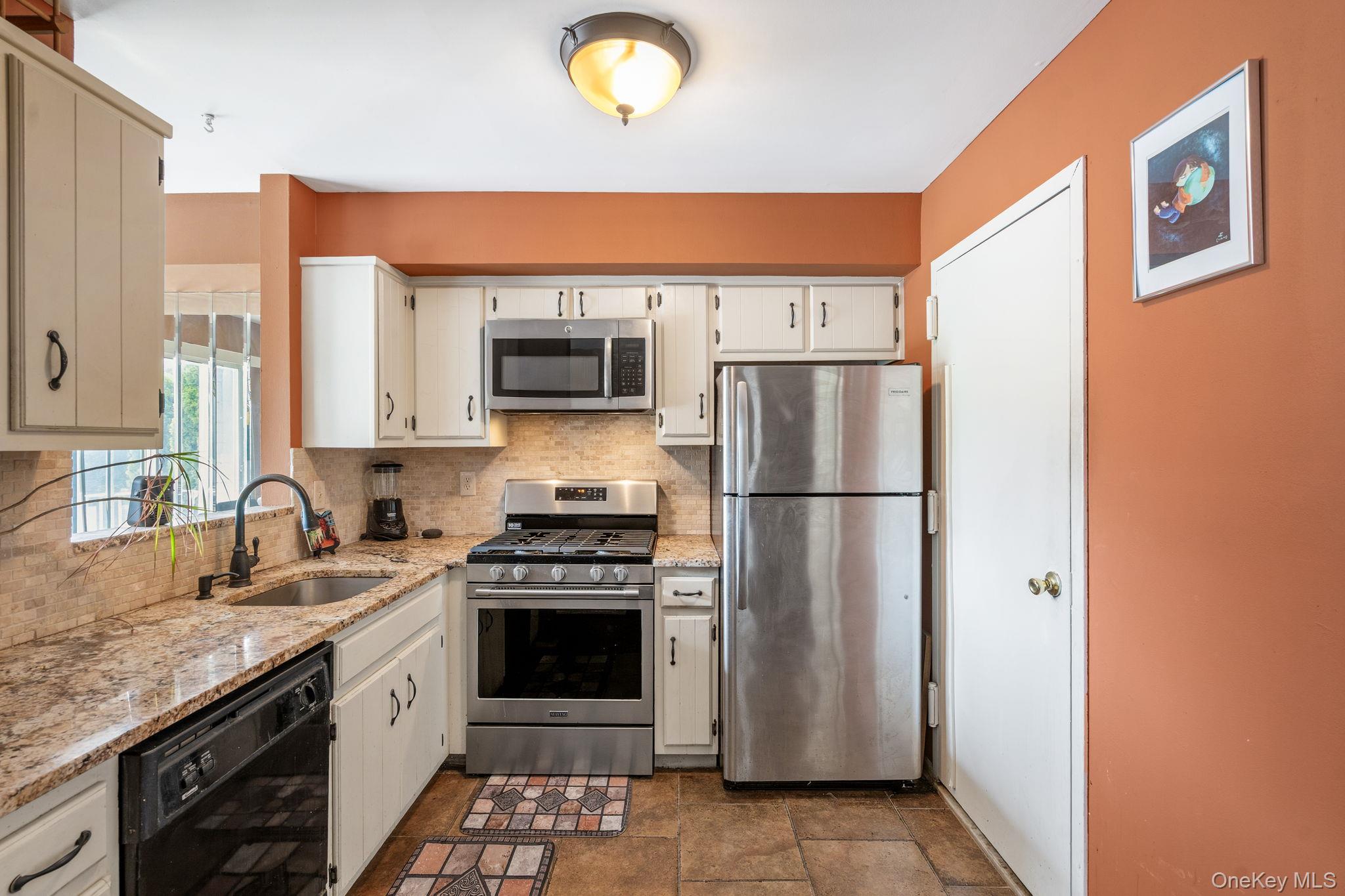 110 Vogel Loop Property Photo 4