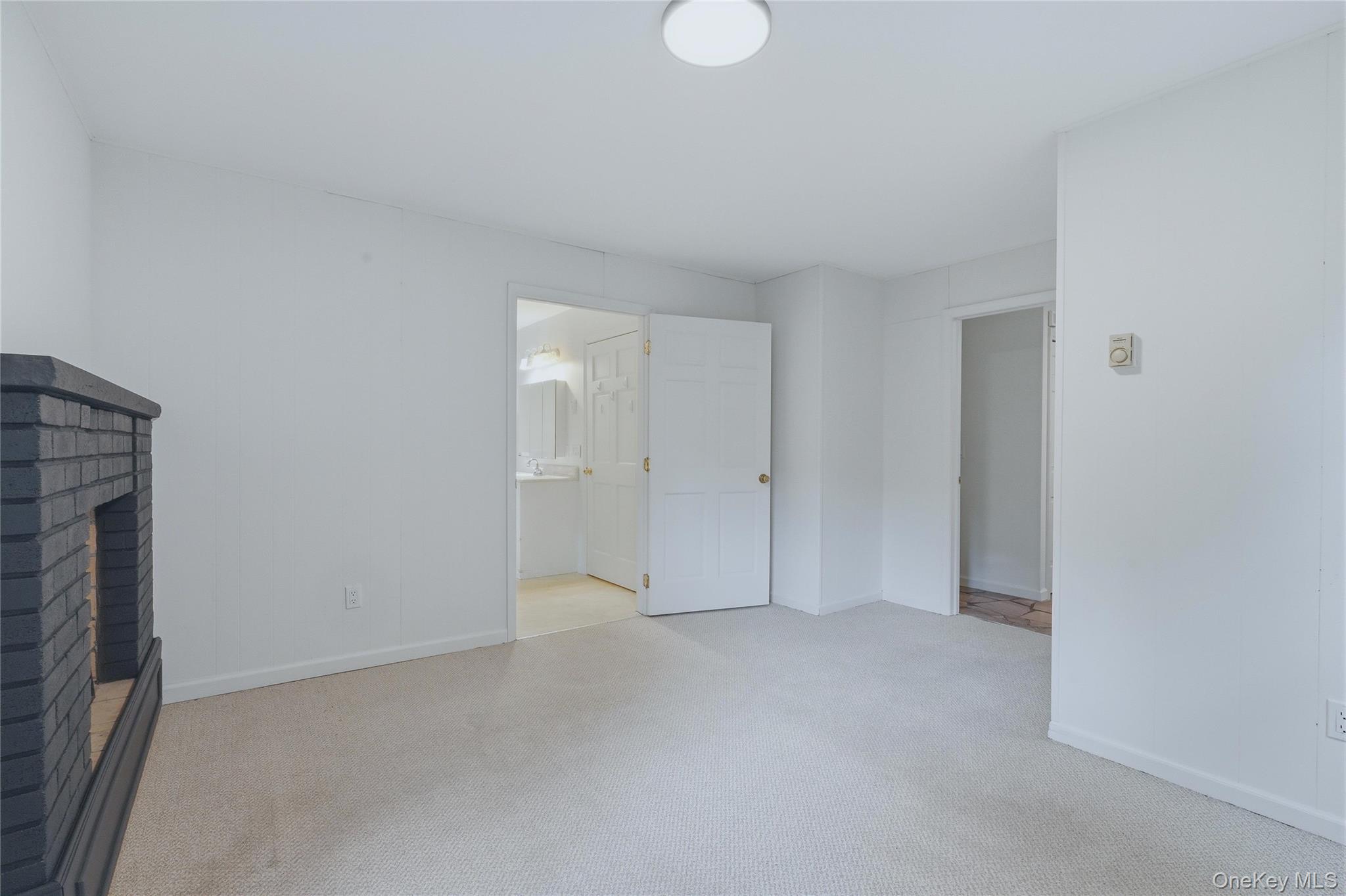 2320 Glasco Turnpike Property Photo 21