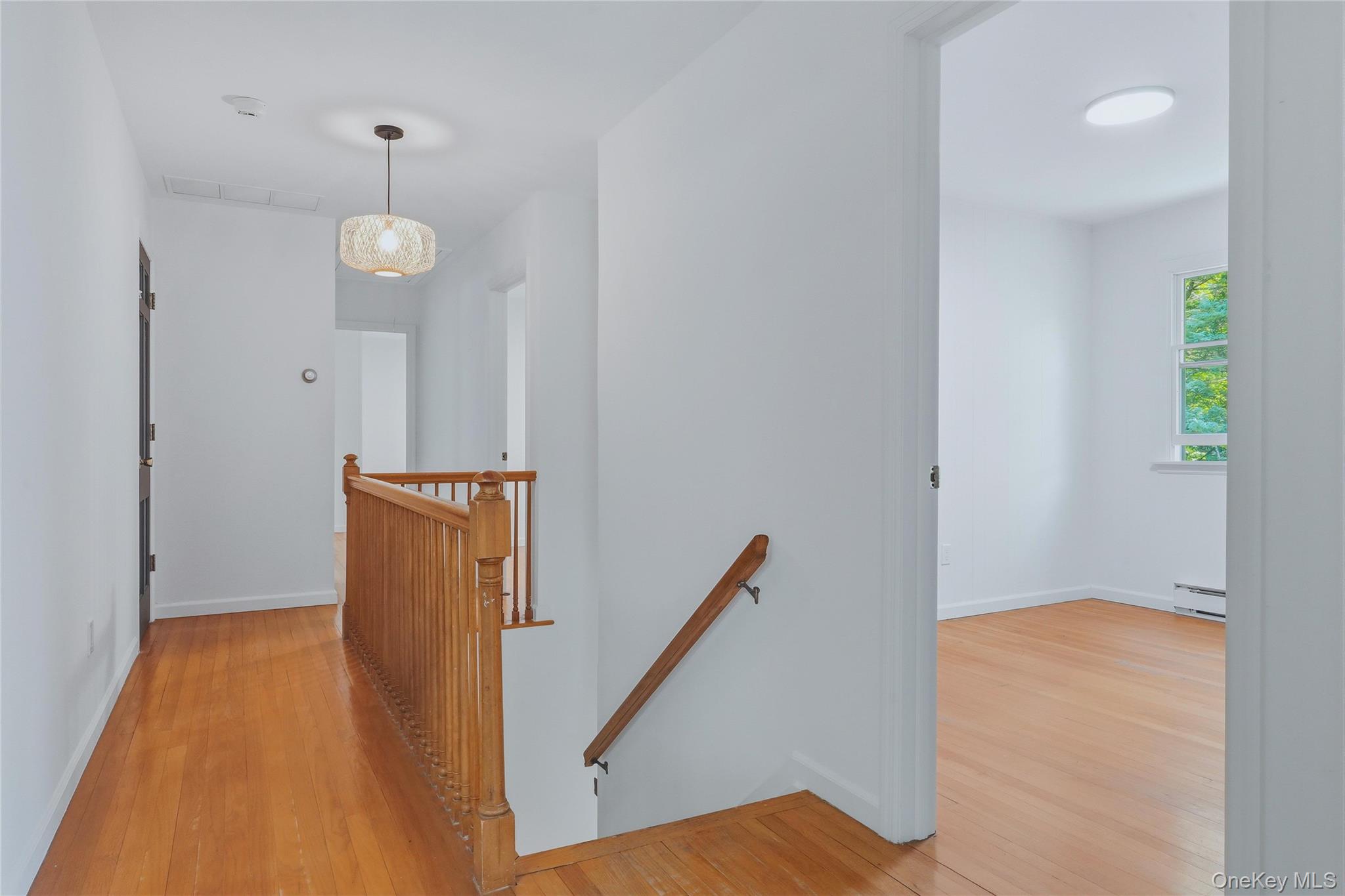 2320 Glasco Turnpike Property Photo 24