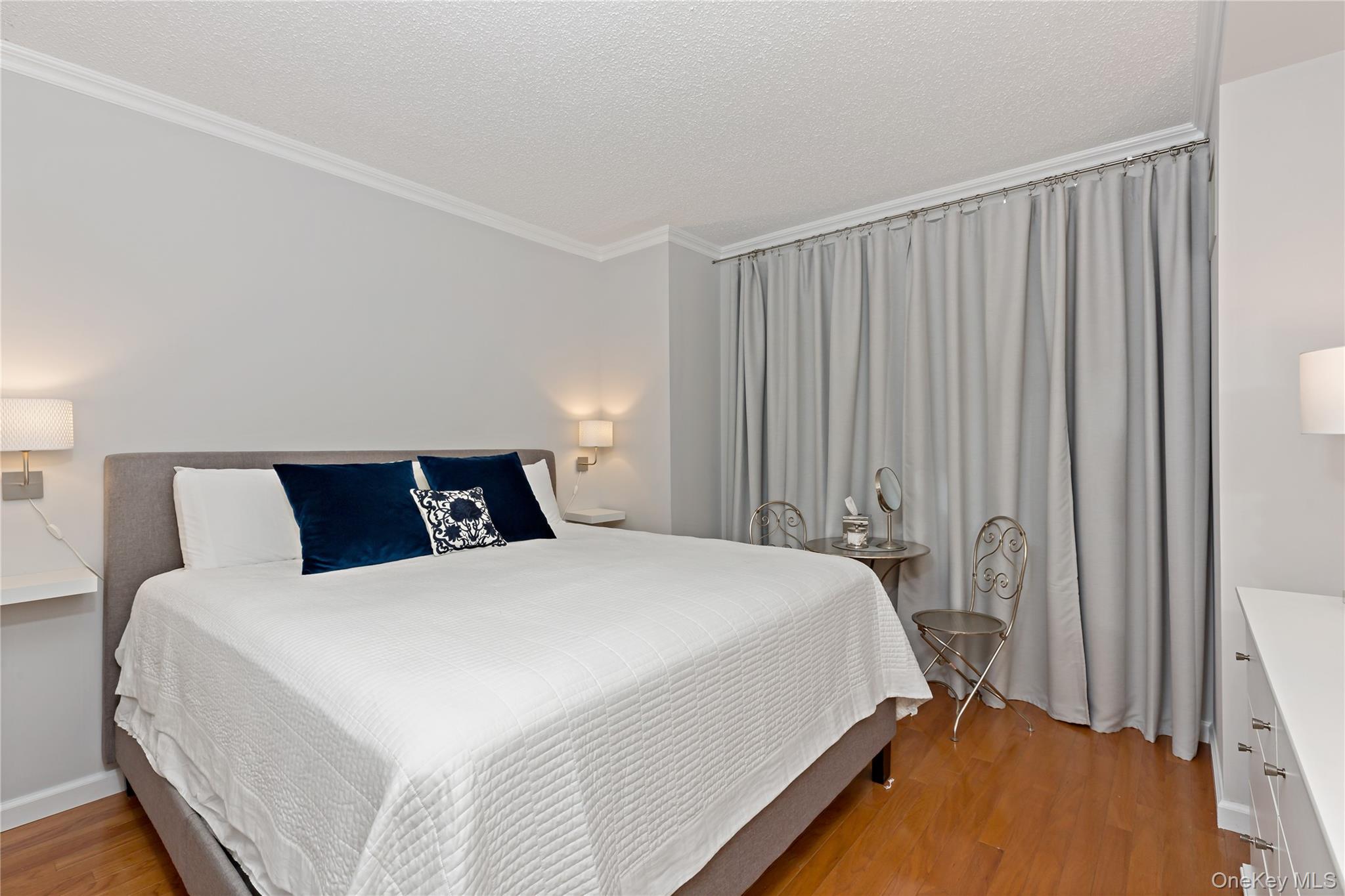 300 Mamaroneck 315 Property Photo 5