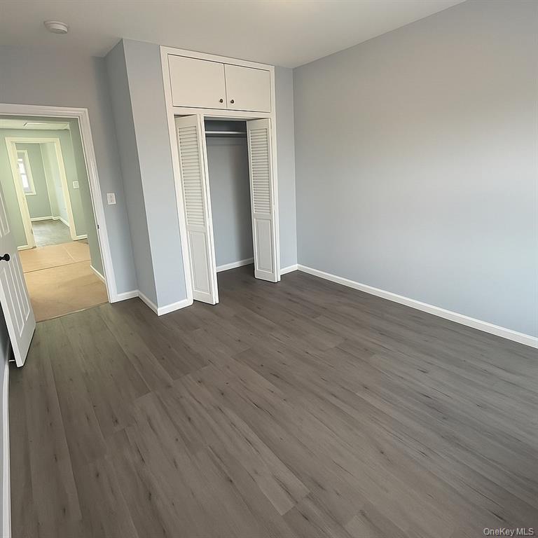 21813 Jamaica Avenue Property Photo 2