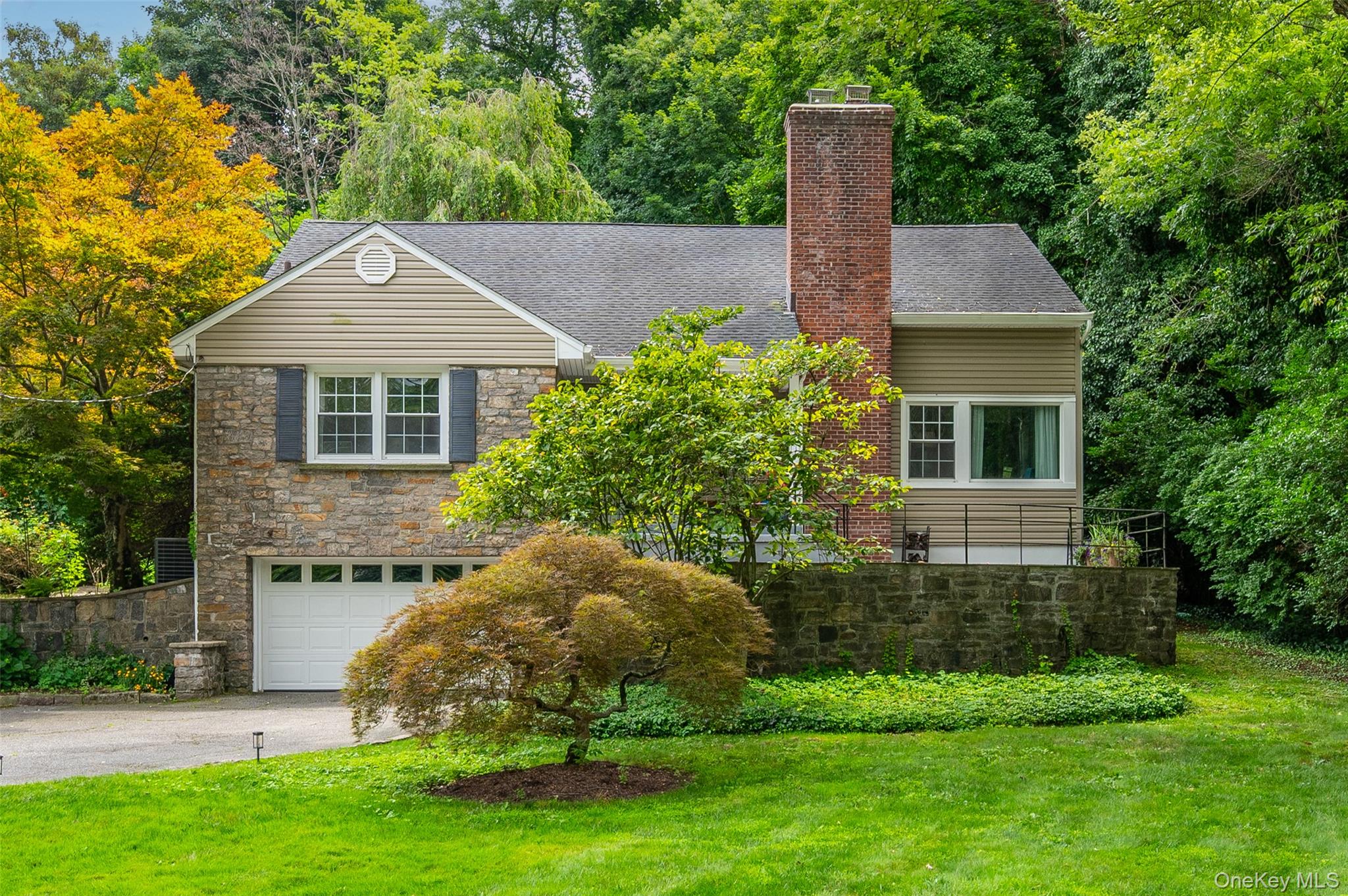1108 Post Road Property Photo 1