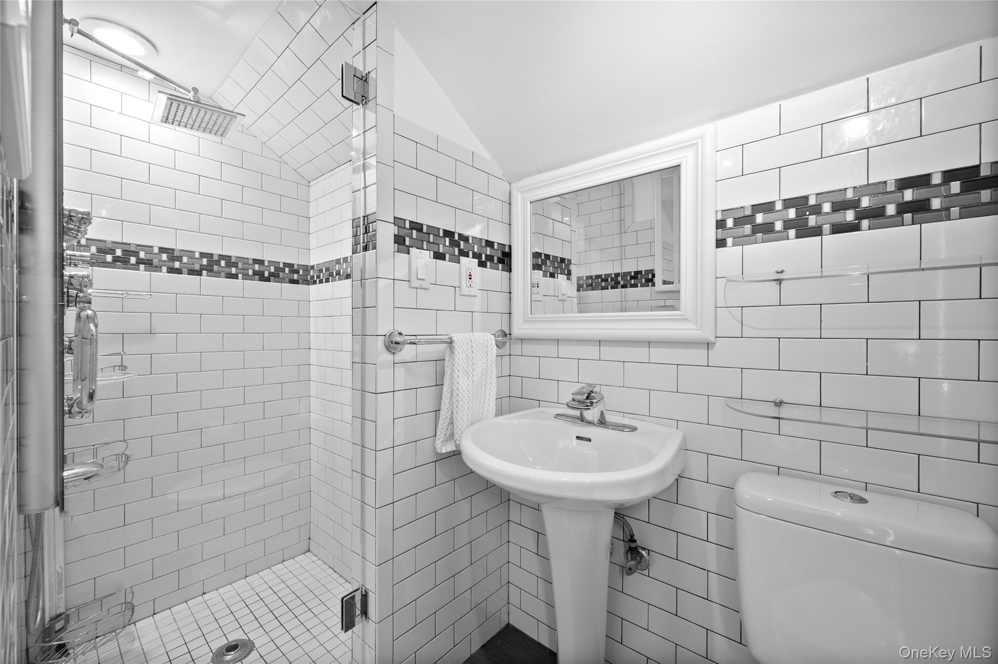 1108 Post Road Property Photo 29