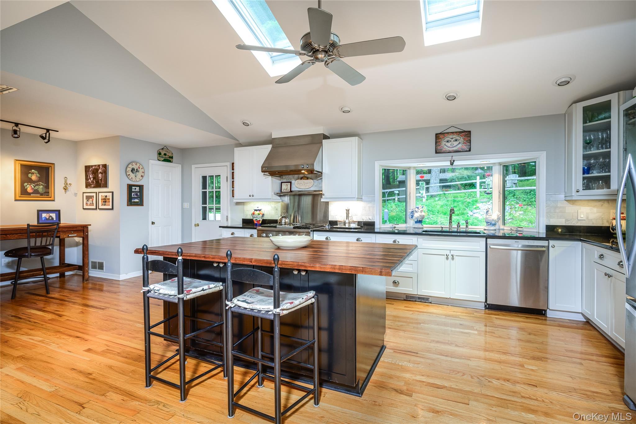 50 Field Road Property Photo 15