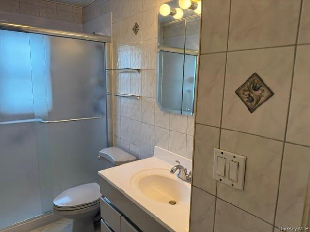 2316 Westlake Court Property Photo 9