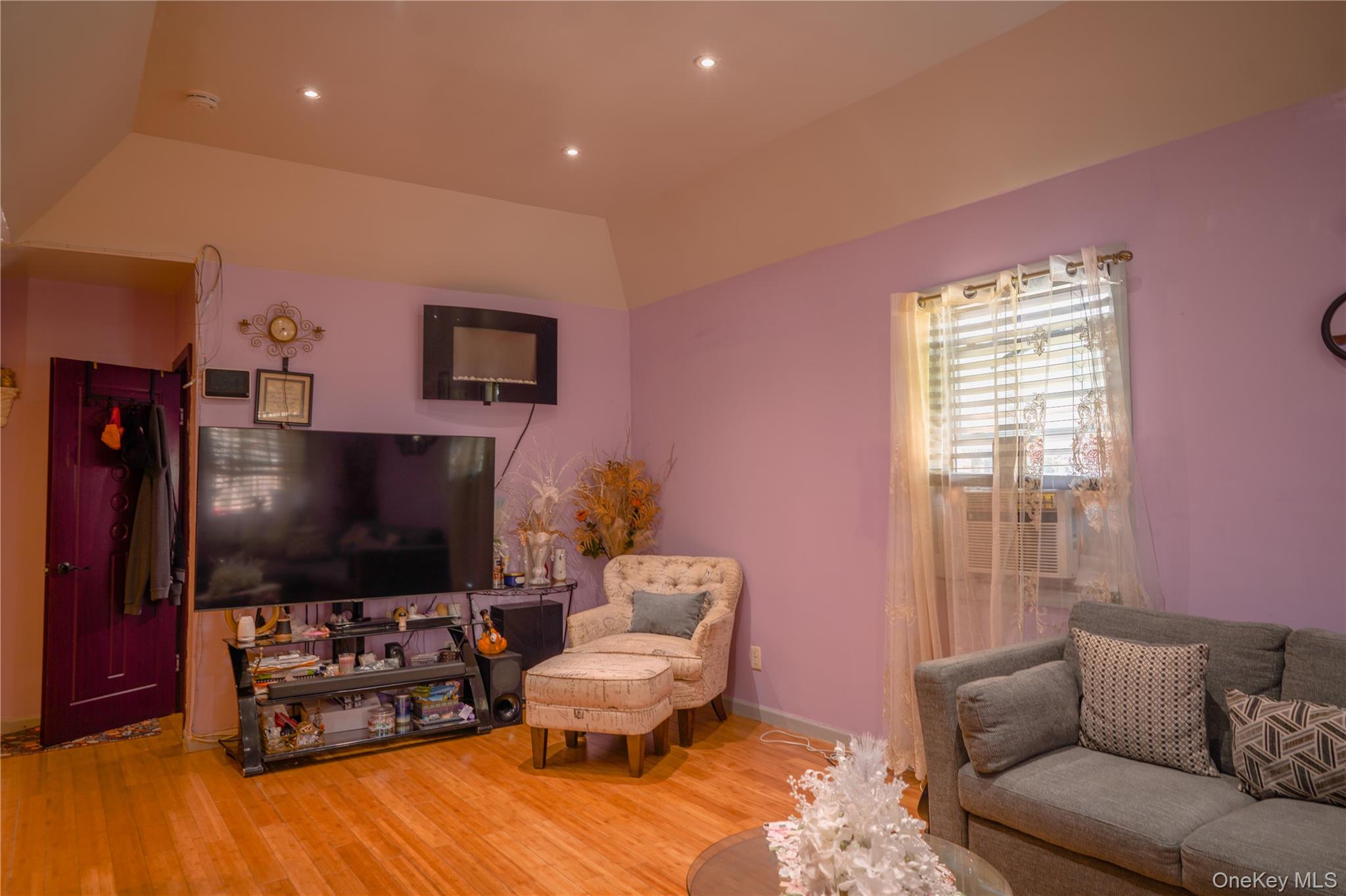 17910 Mathewson Court Property Photo 2