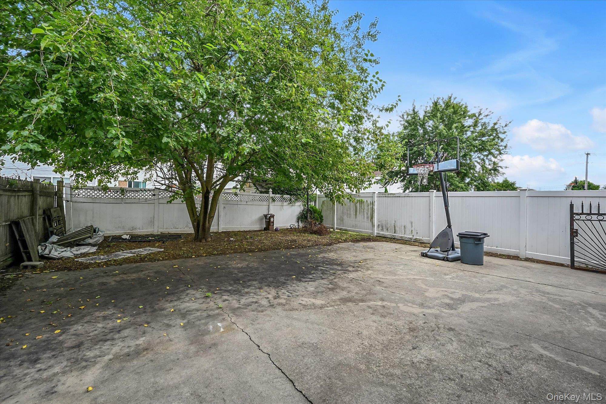 6-24 Beach 64th Street Property Photo 22