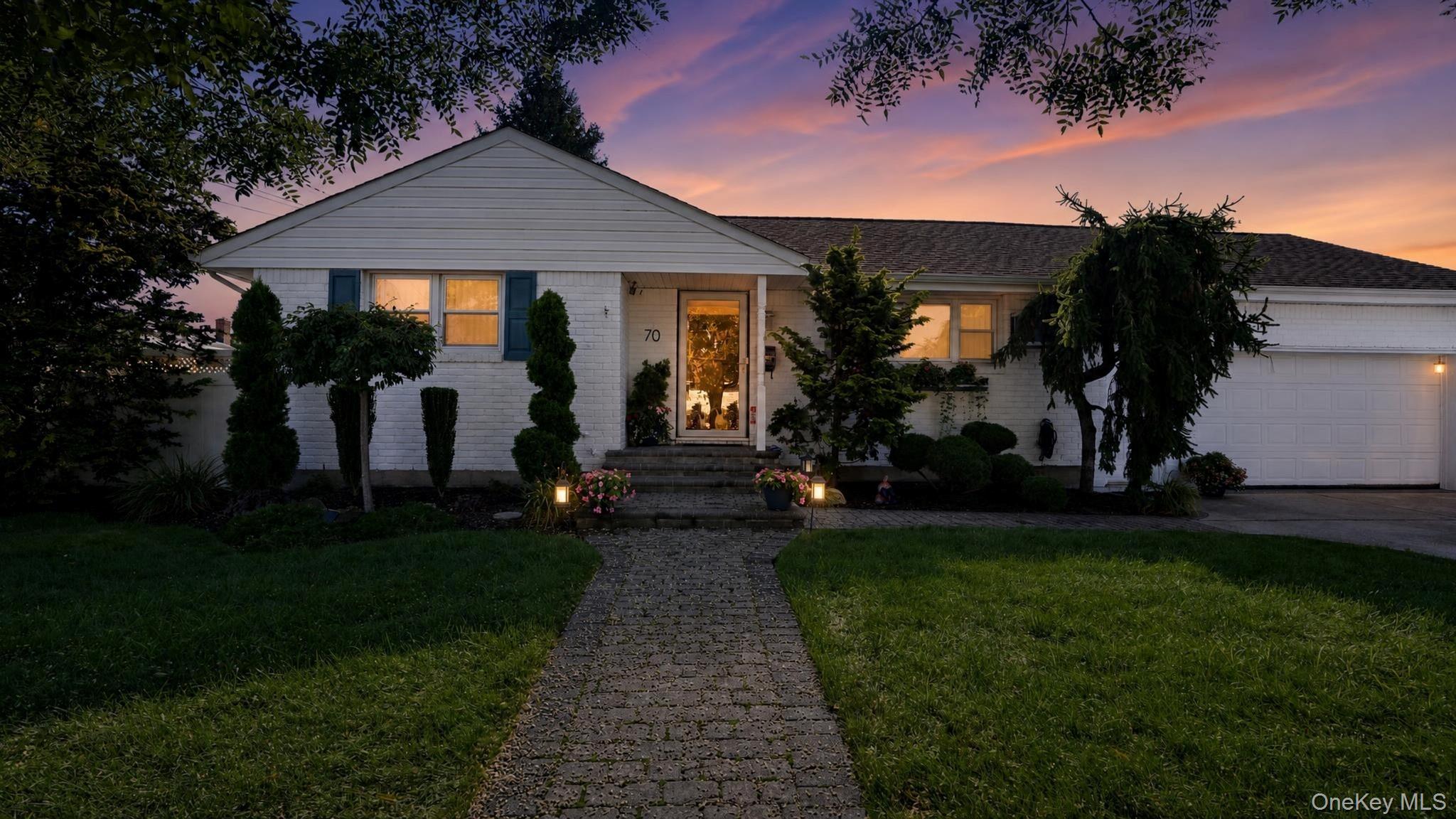 70 S 5th Street Property Photo 1