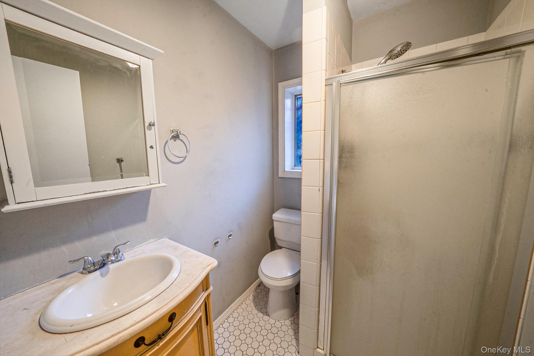 8 Swezey Lane Property Photo 22