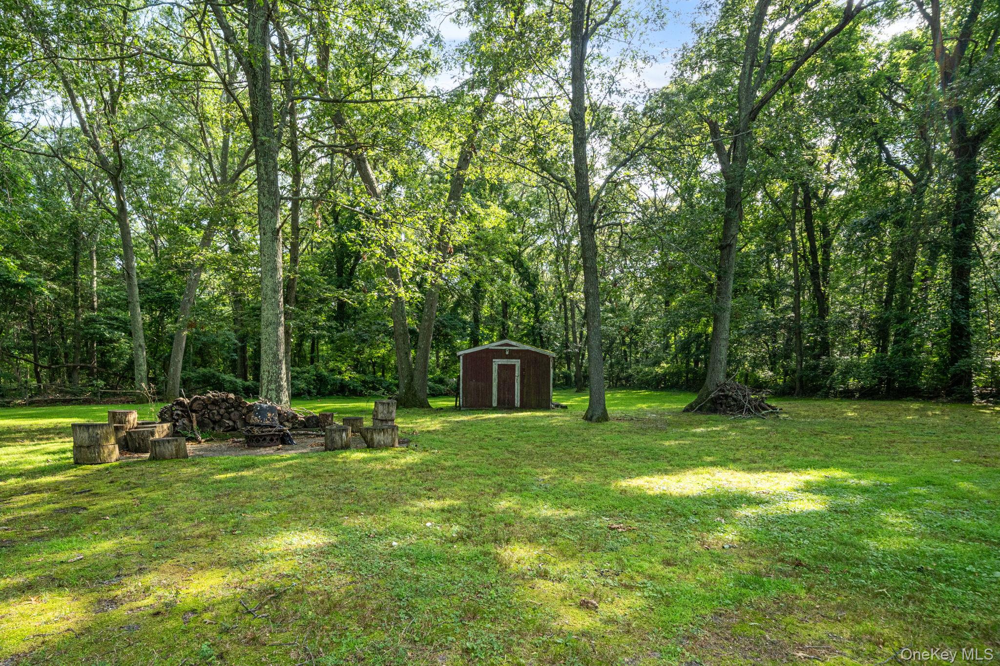 8 Swezey Lane Property Photo 33