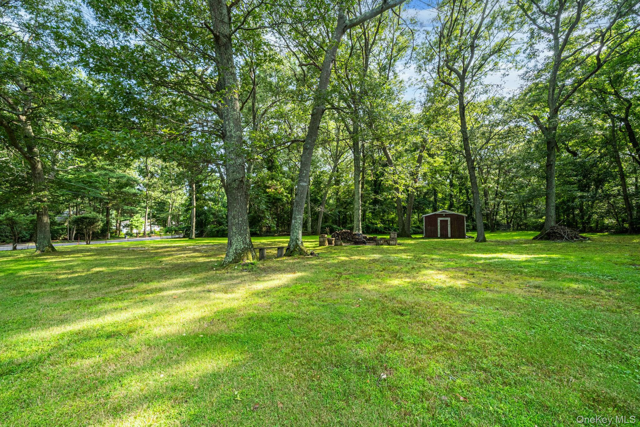 8 Swezey Lane Property Photo 35