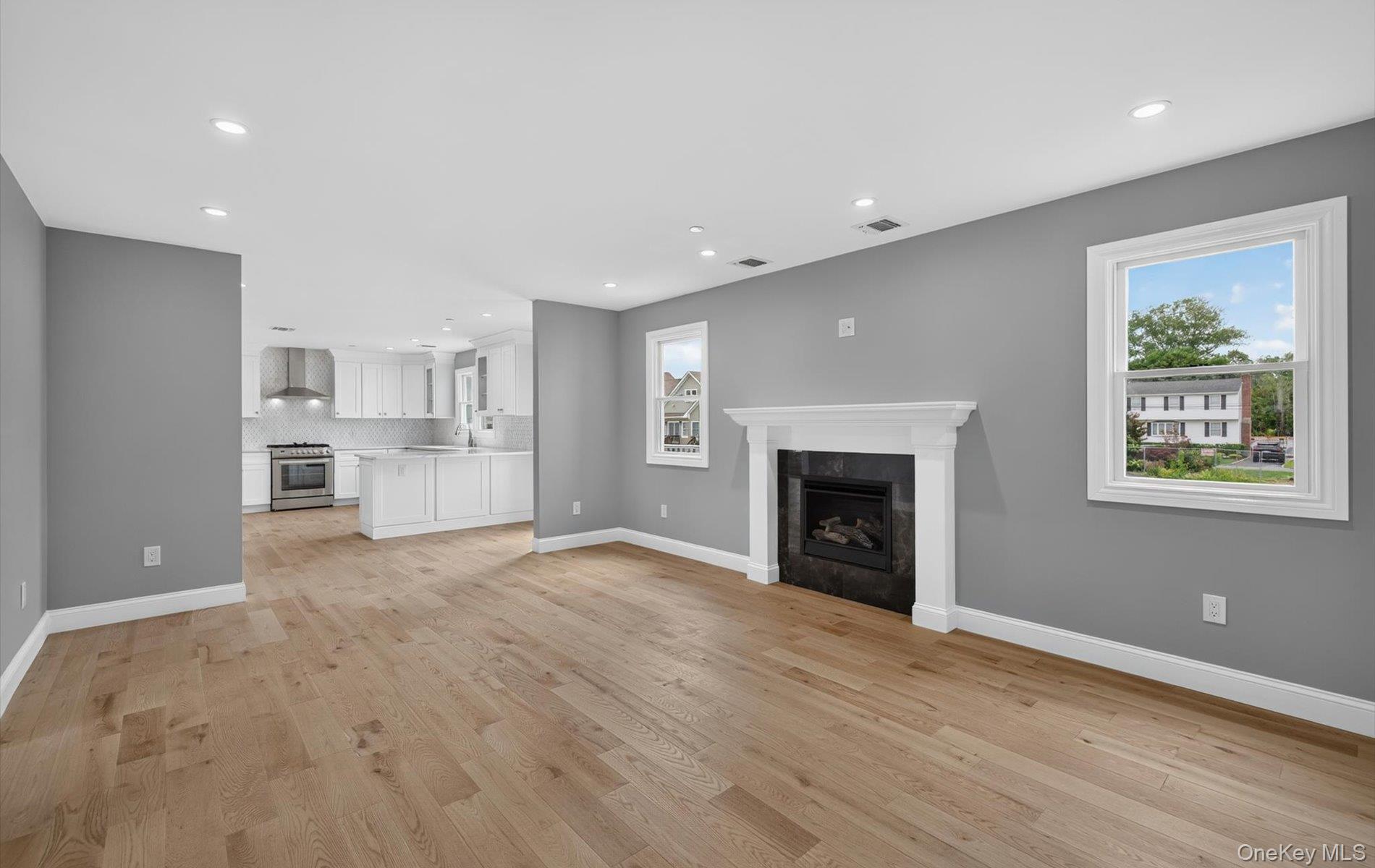 851 W Bay Drive Property Photo 15