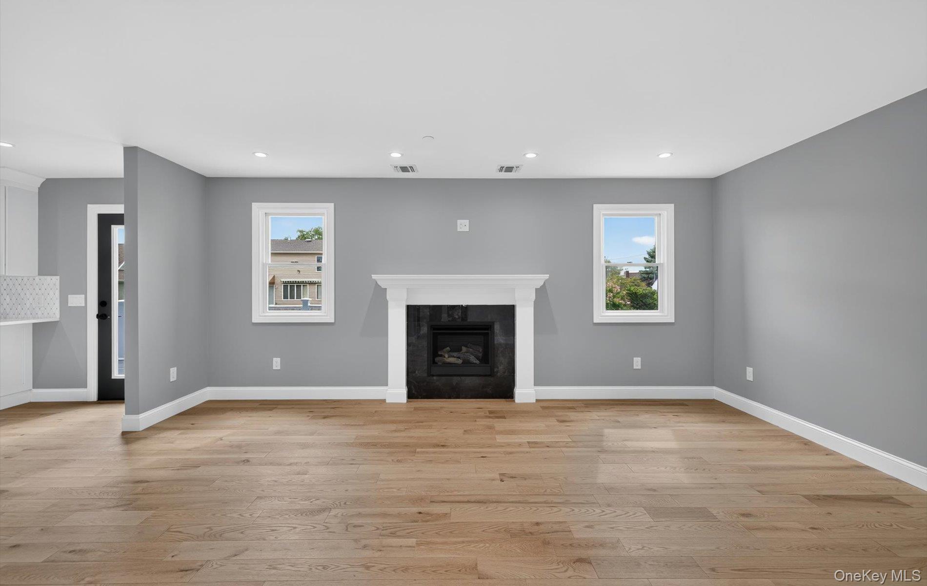 851 W Bay Drive Property Photo 17