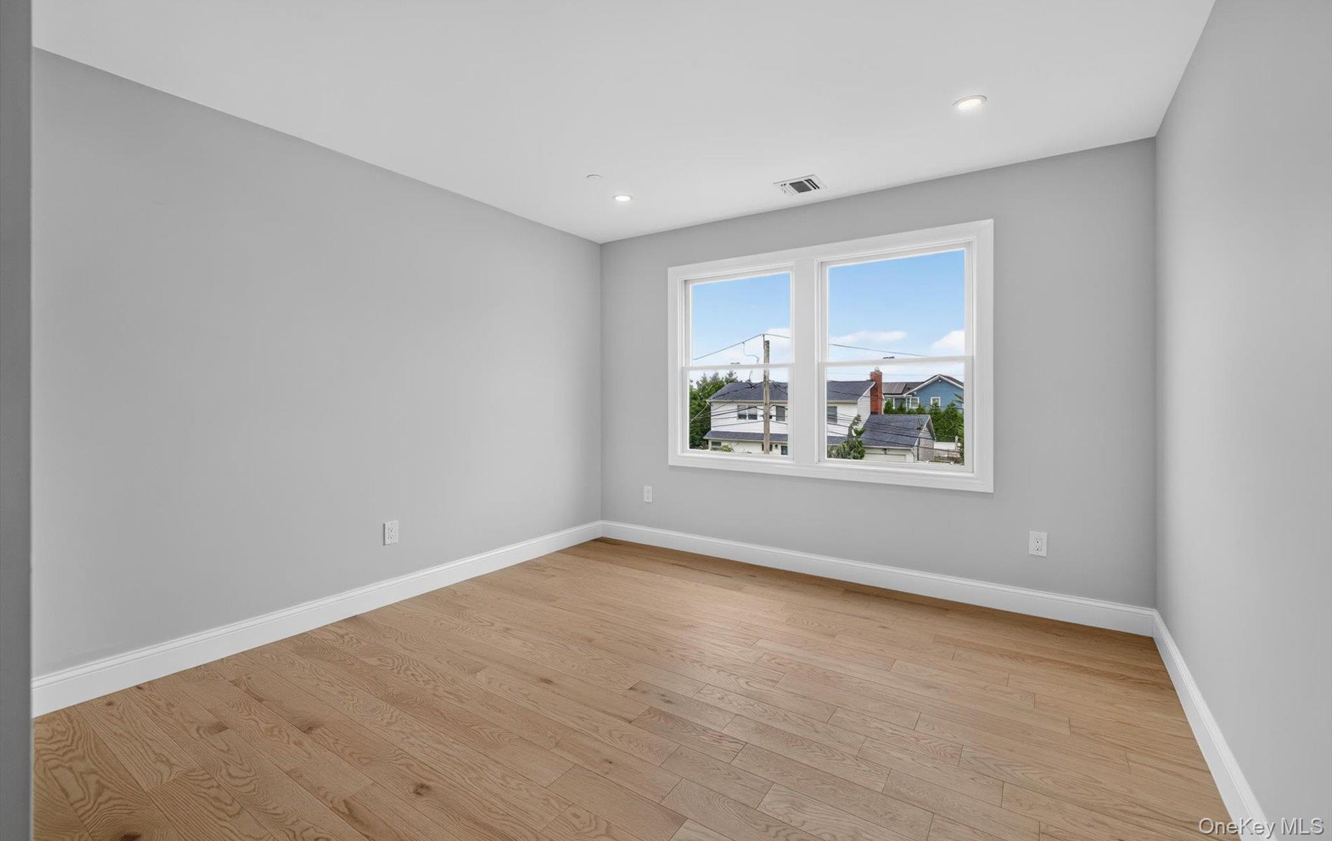 851 W Bay Drive Property Photo 31