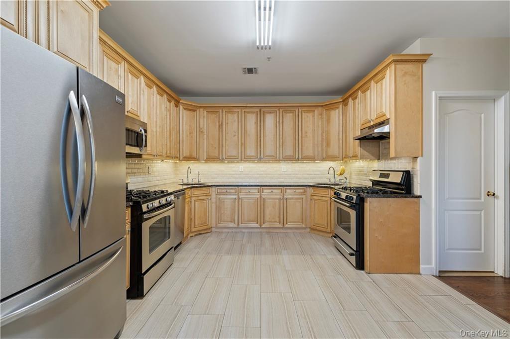 3307 Parkview Drive Property Photo 12