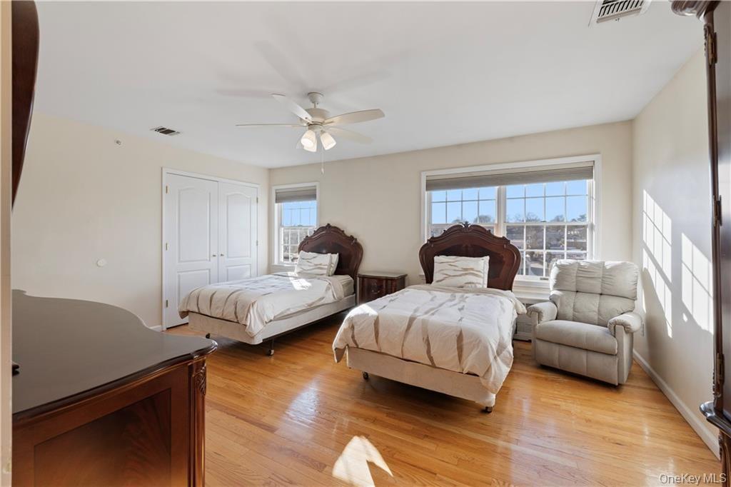 3307 Parkview Drive Property Photo 20
