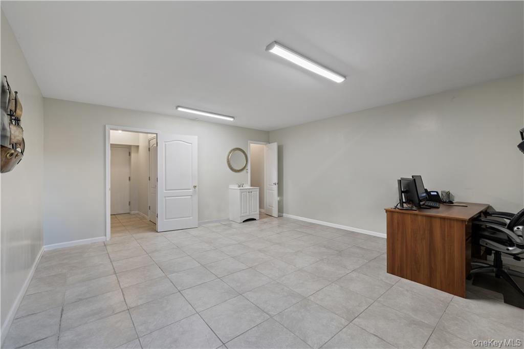 3307 Parkview Drive Property Photo 32