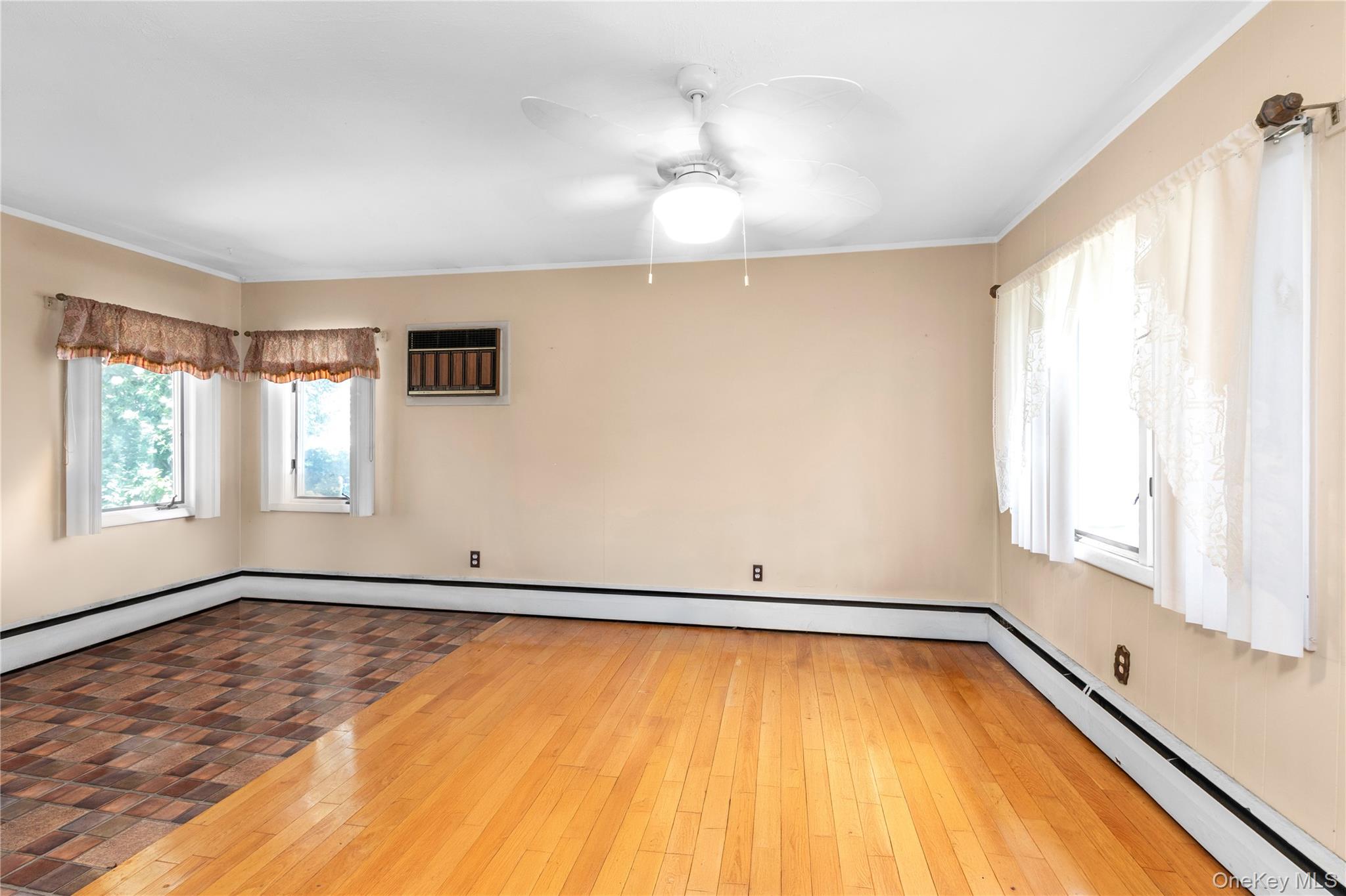 2739 Oak Drive Property Photo 8