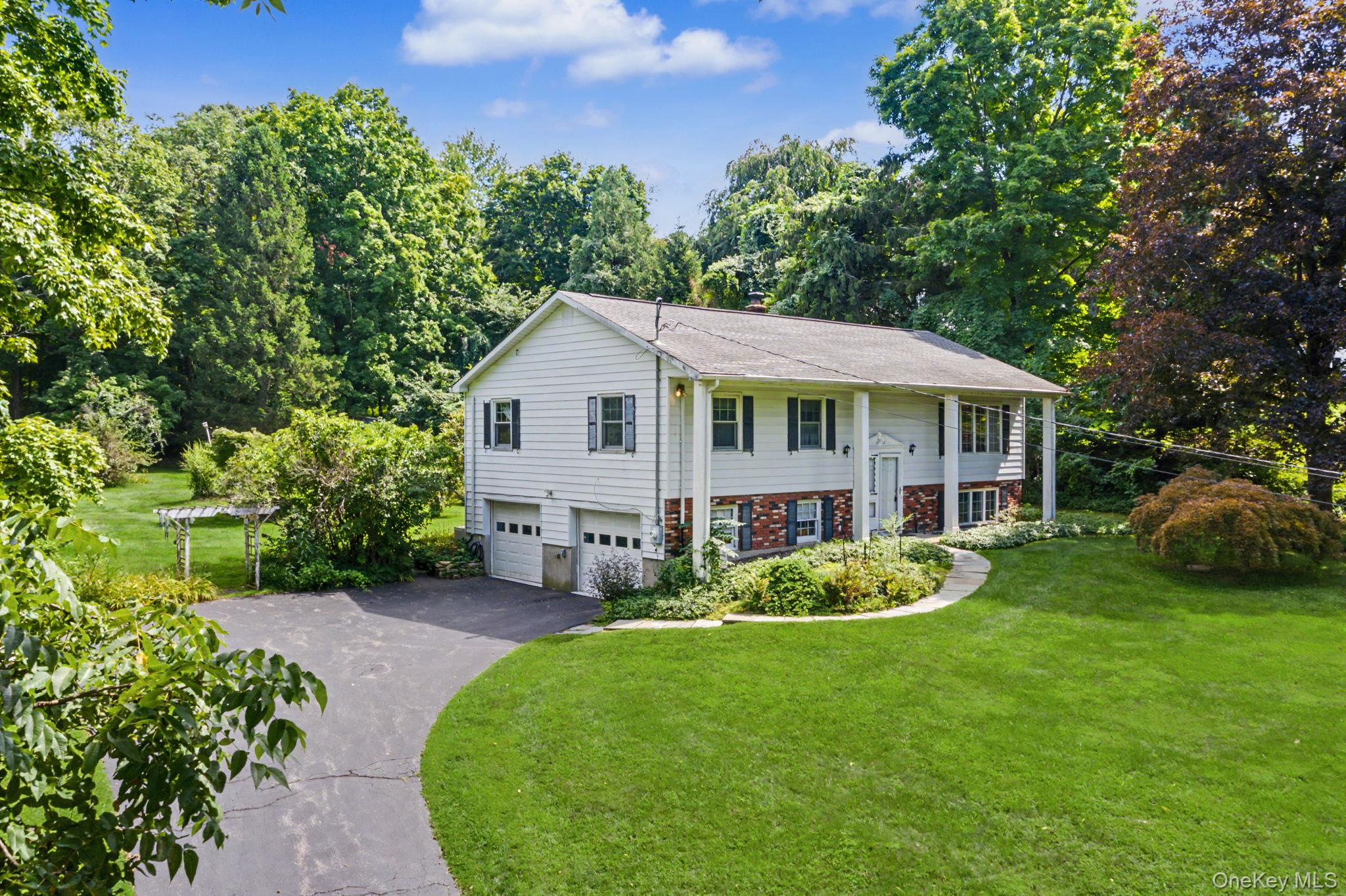 1564 Old Baldwin Road Property Photo 1