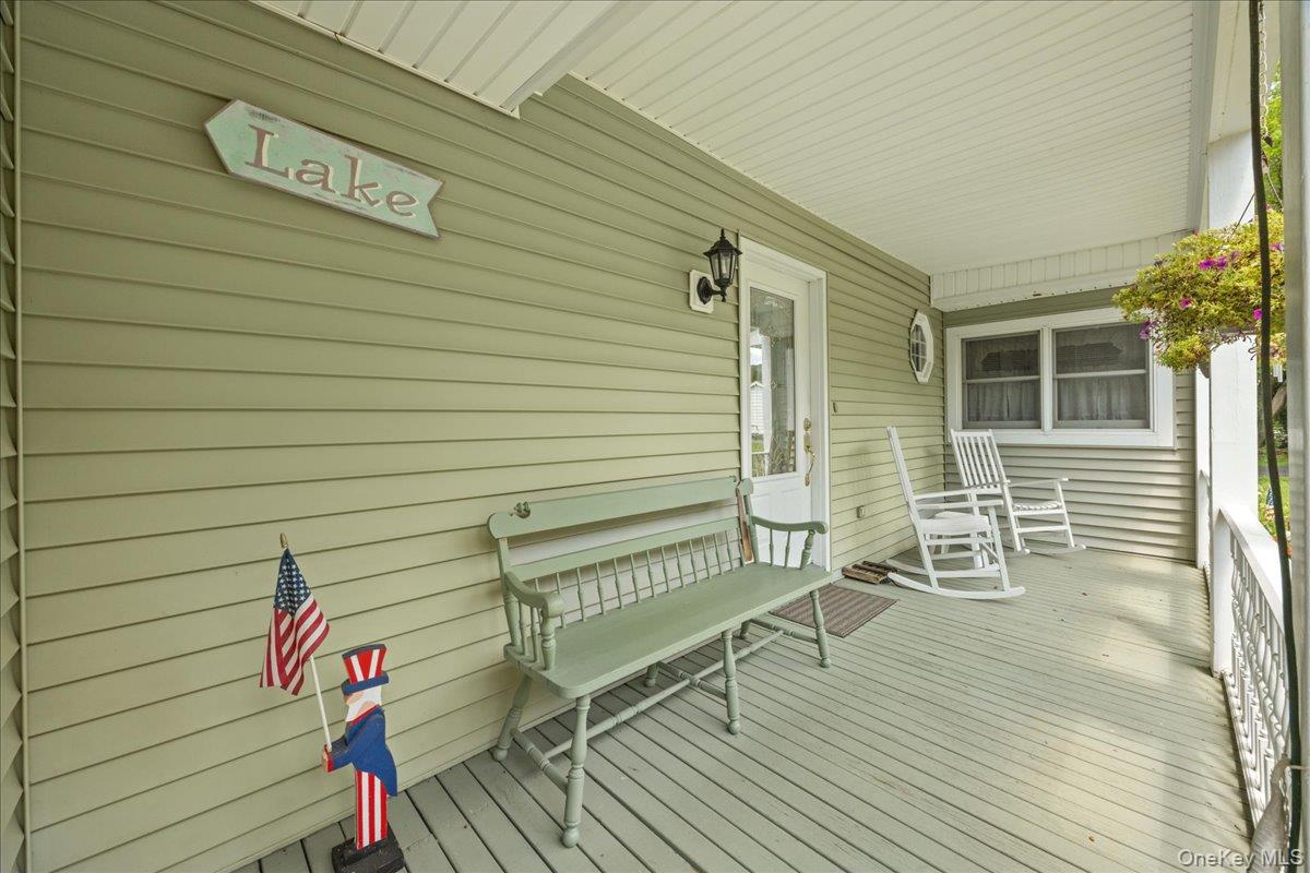 9 Walts Way Property Photo 12