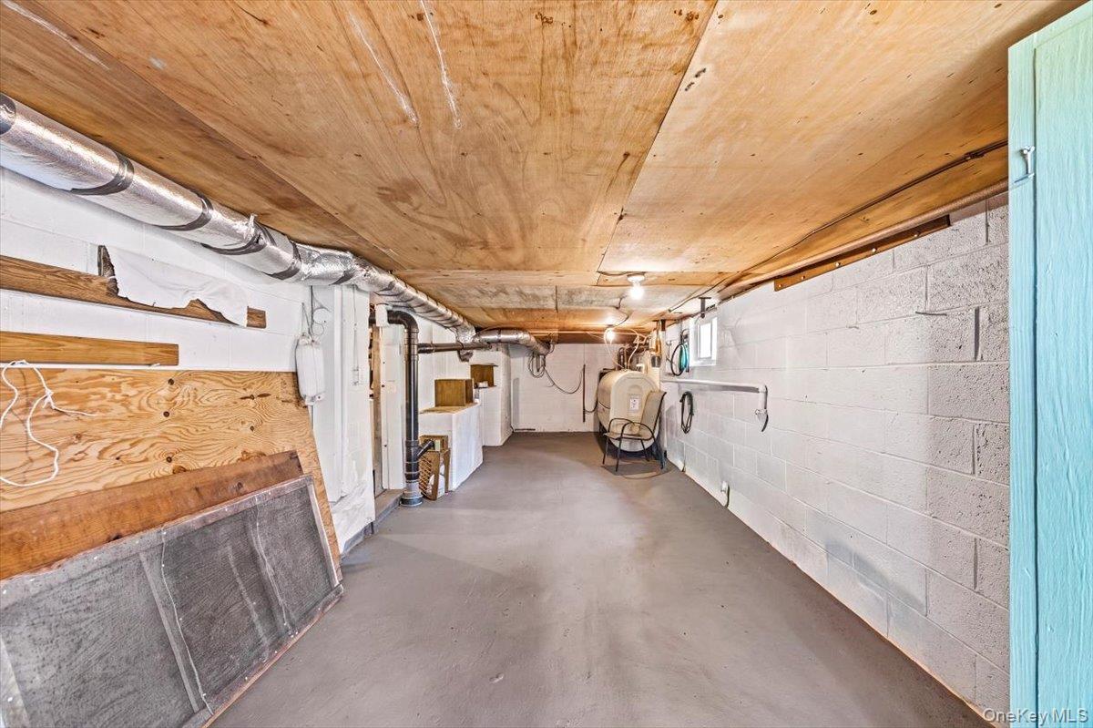 9 Walts Way Property Photo 38