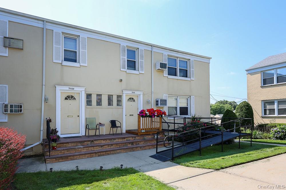 71-11 252 Street 195b Property Photo 5