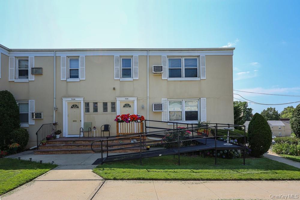 71-11 252 Street 195b Property Photo 6