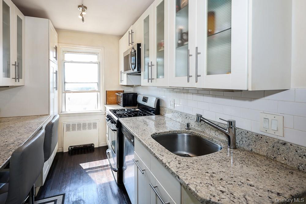71-11 252 Street 195b Property Photo 13