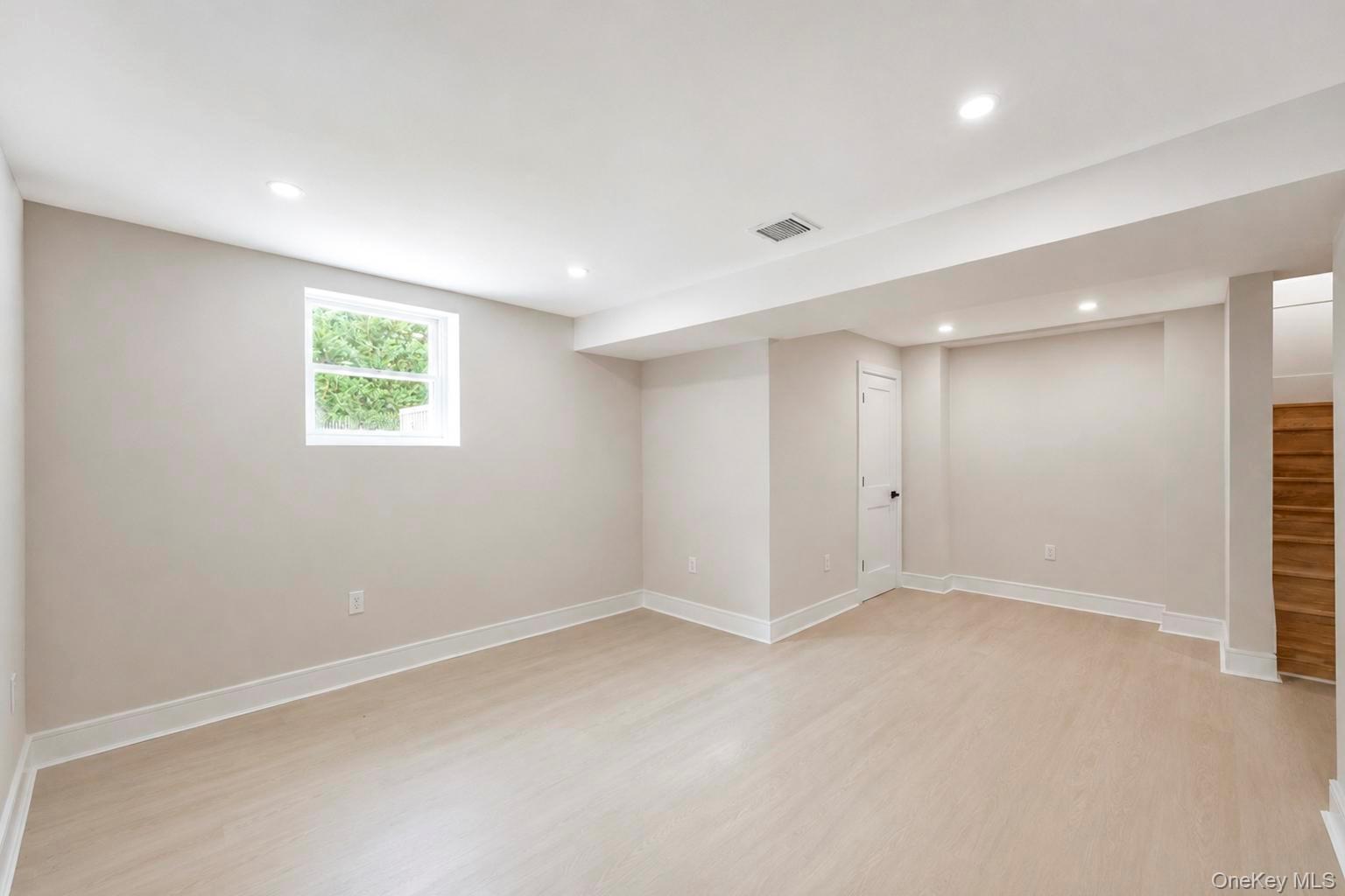 949 Midway Property Photo 42