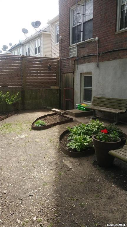 50-15 39th Street 5c Property Photo 17
