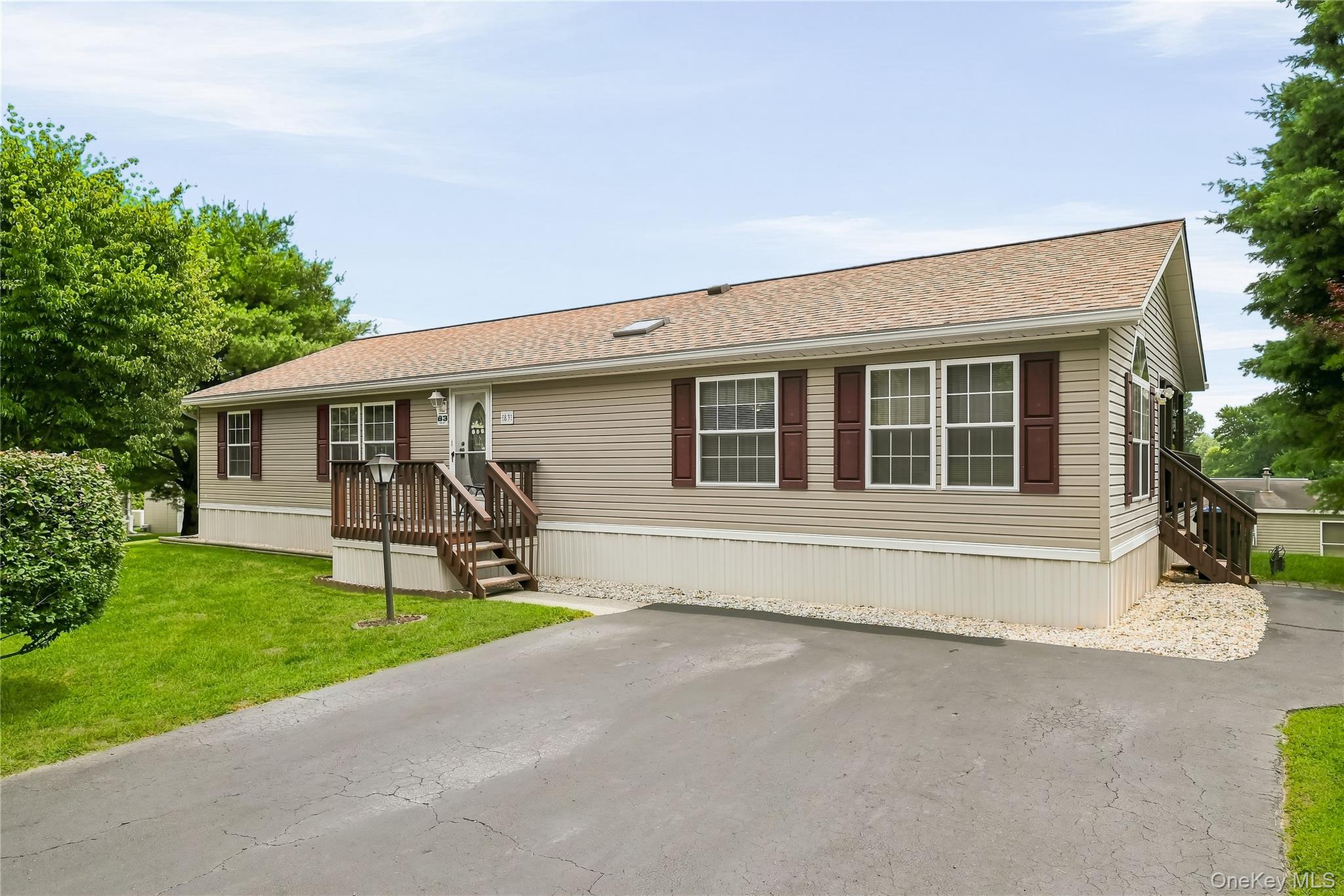 83 Pine Drive Property Photo 3
