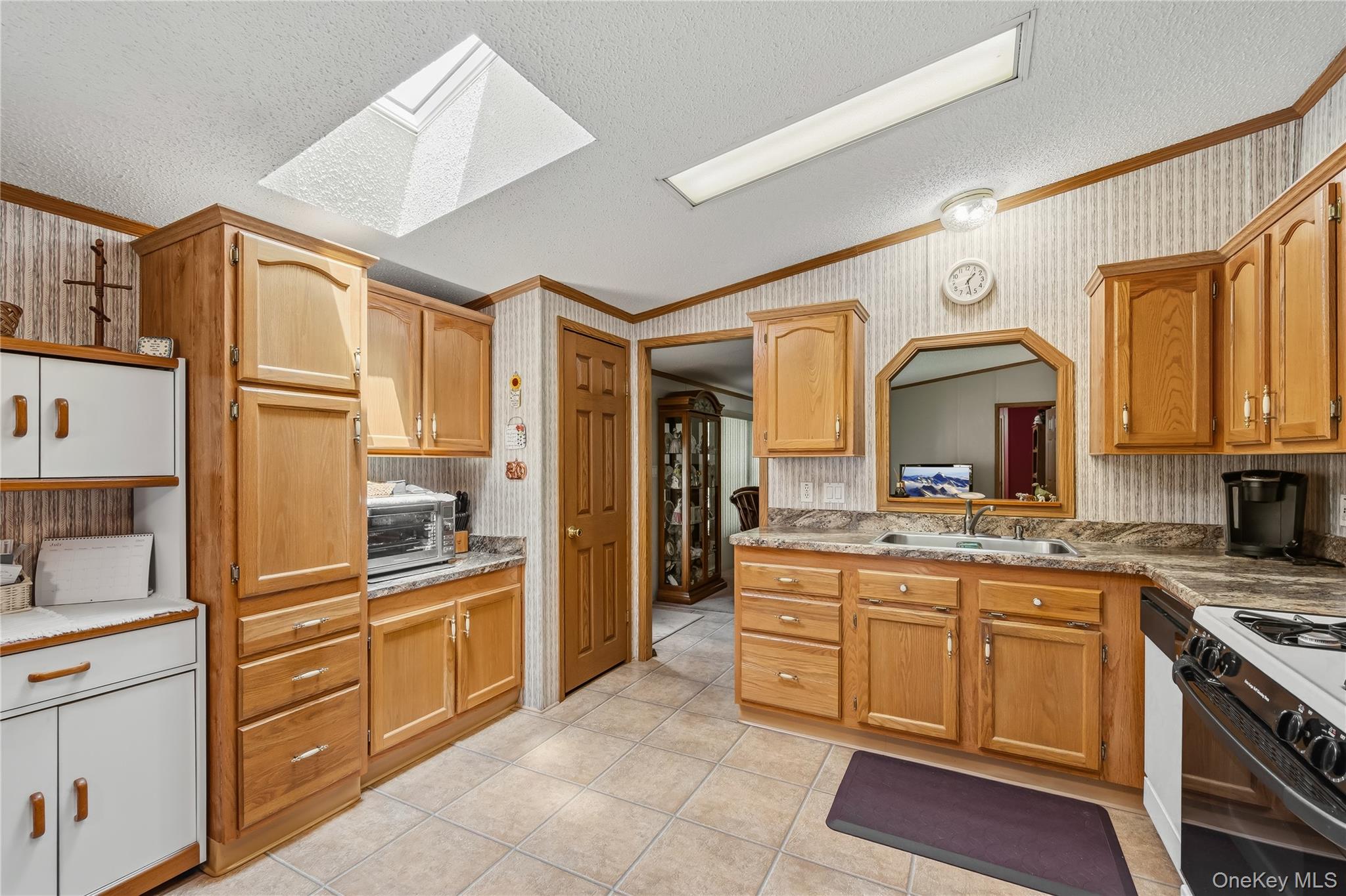 83 Pine Drive Property Photo 14