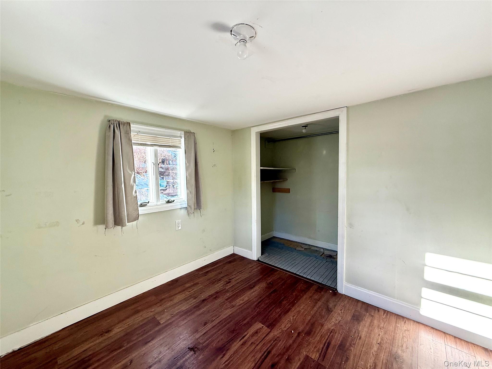 14-16 Glen Hill Property Photo 10