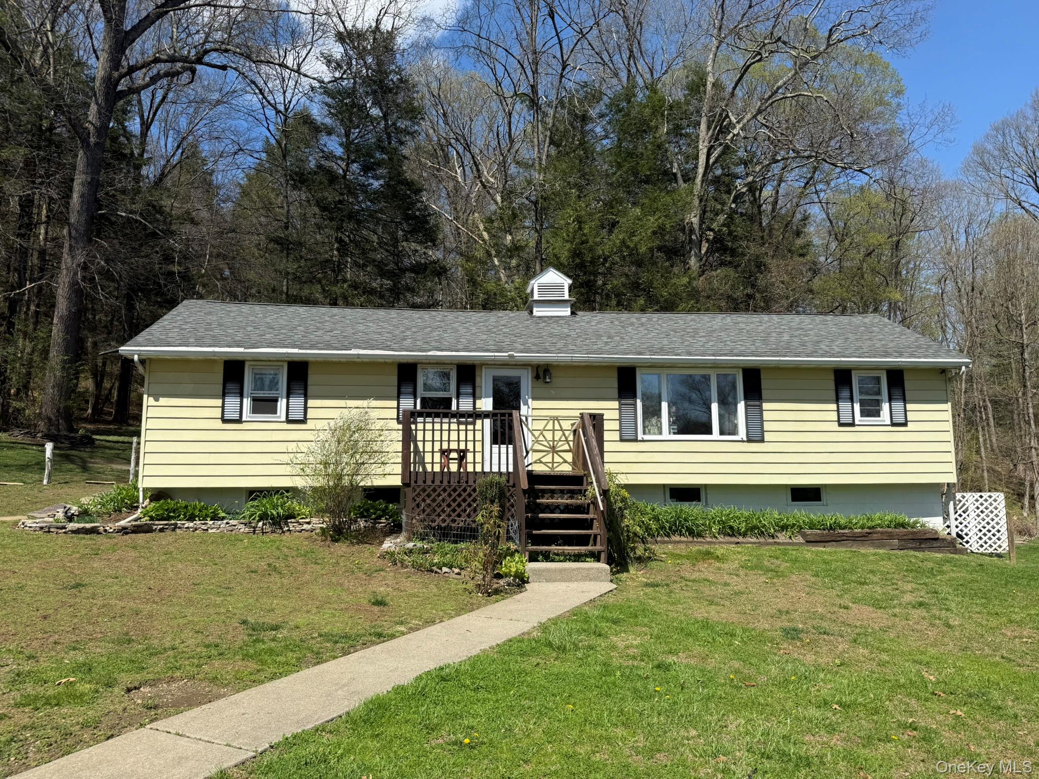 14-16 Glen Hill Property Photo 15